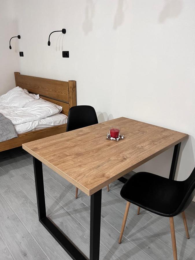 твоє Apartment *